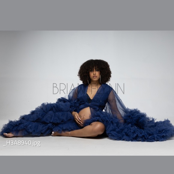 Tulle Robe with train - Picture 2 of 2